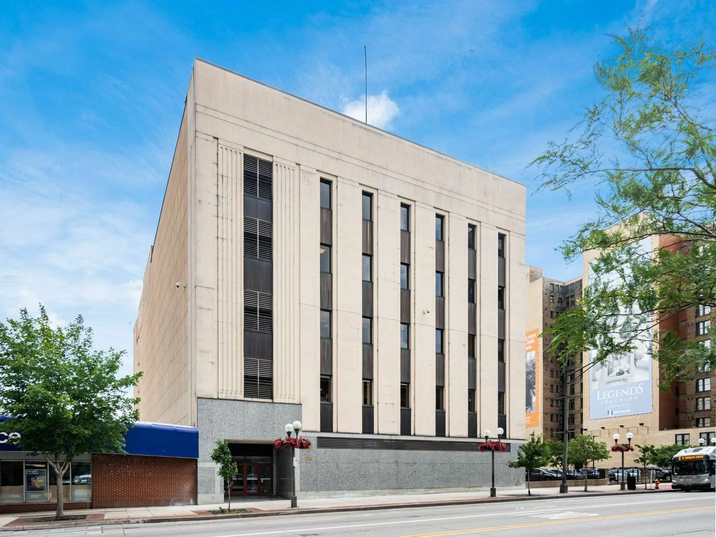 Photo 1 of 168-170 North High Street, Columbus, OH 43215