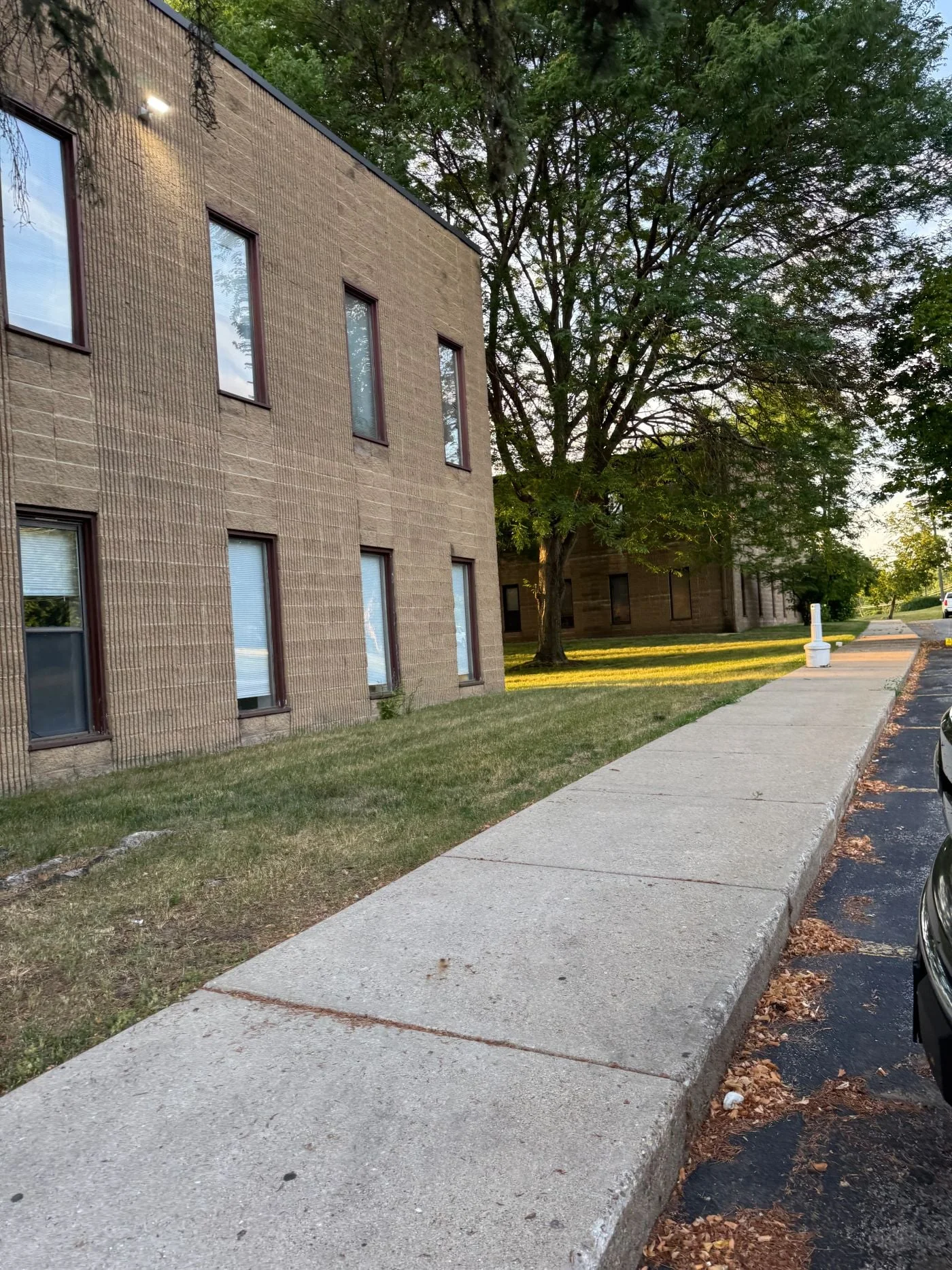 Photo 2 of 632 Plank Rd, Clifton Park, NY 12065