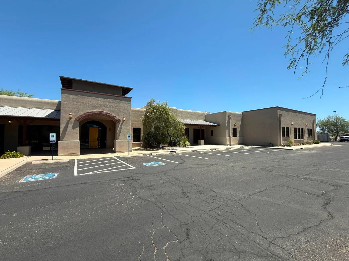 Photo-2 of 4578 N 1st Ave, Tucson, AZ 85718