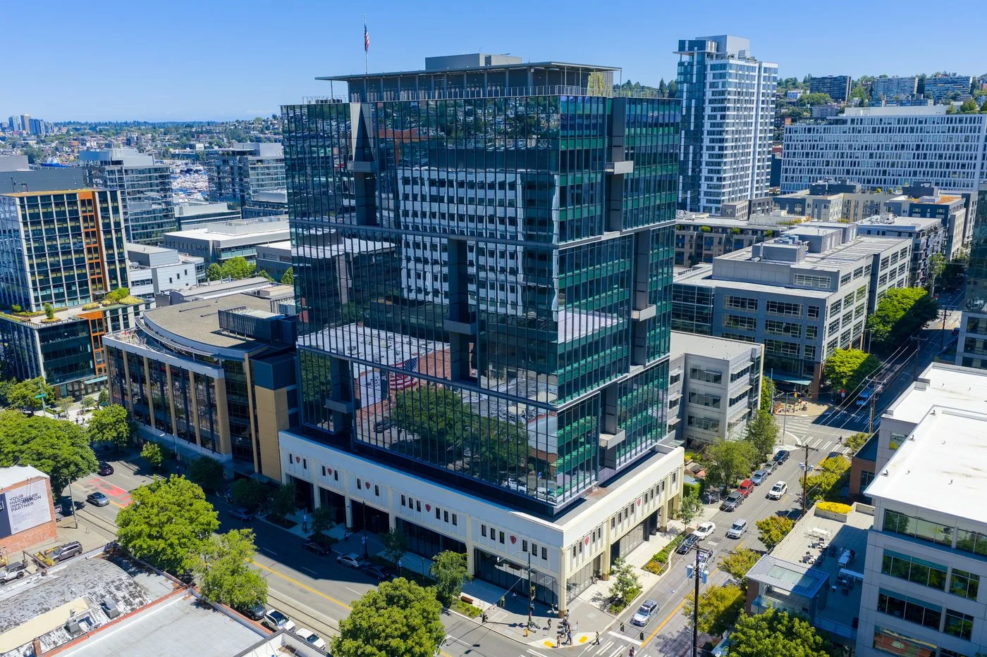 Photo 1 of 400 Westlake Avenue North, Seattle, WA 98109