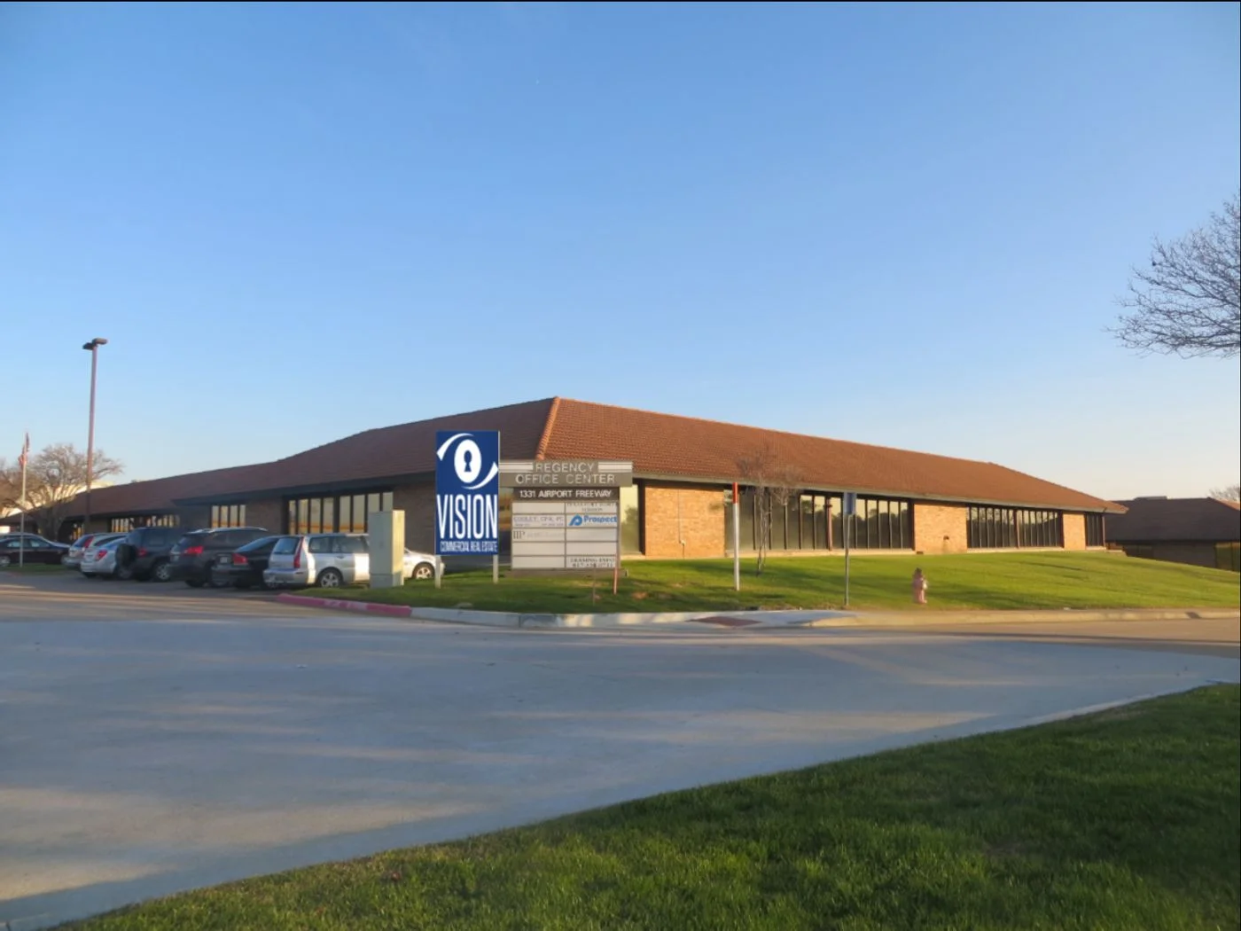 Photo 1 of 1331 Airport Frwy (1331-1441), Euless, TX 76040