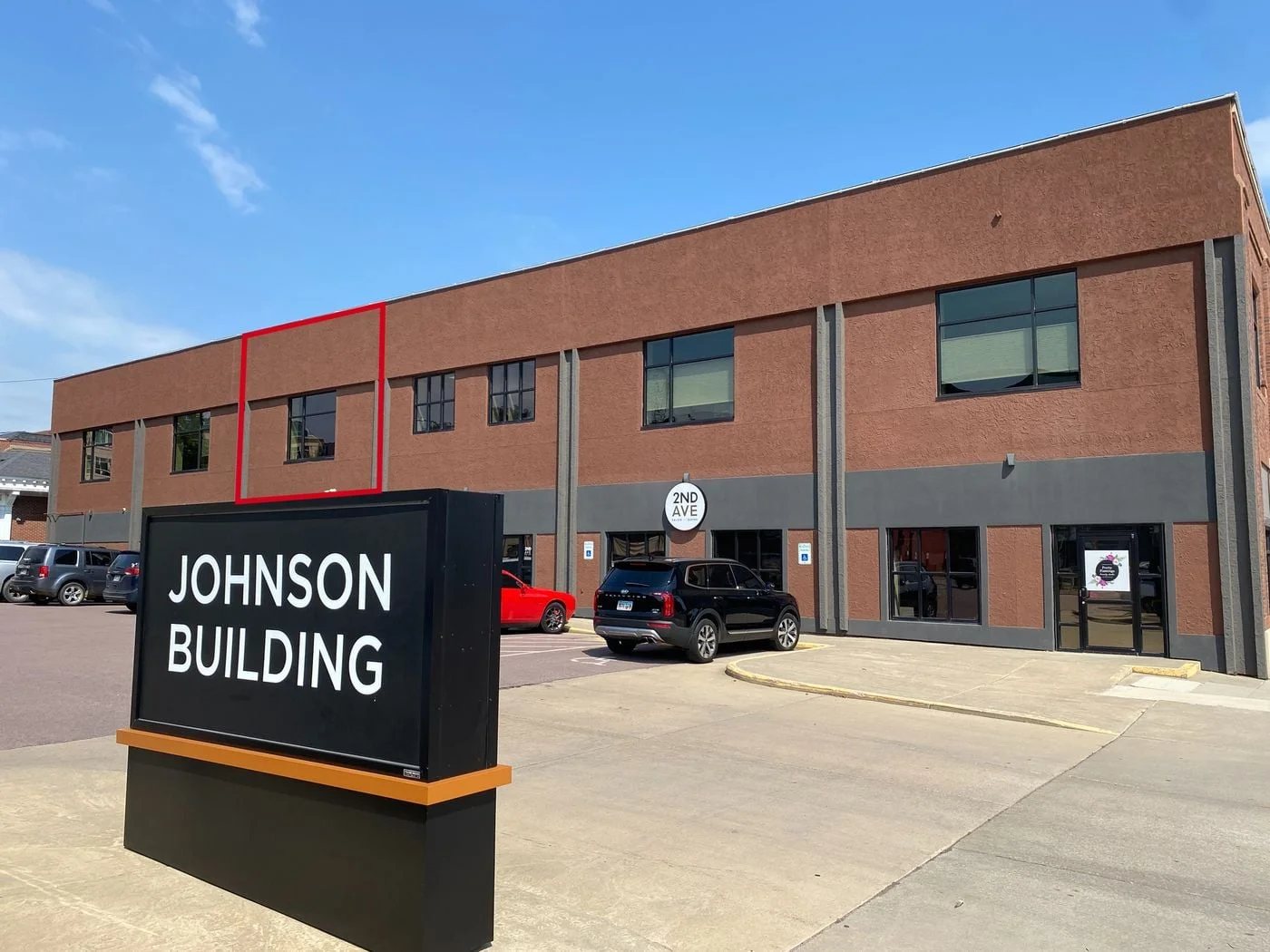 Photo 2 of 225 E 11th St, Sioux Falls, SD 57104