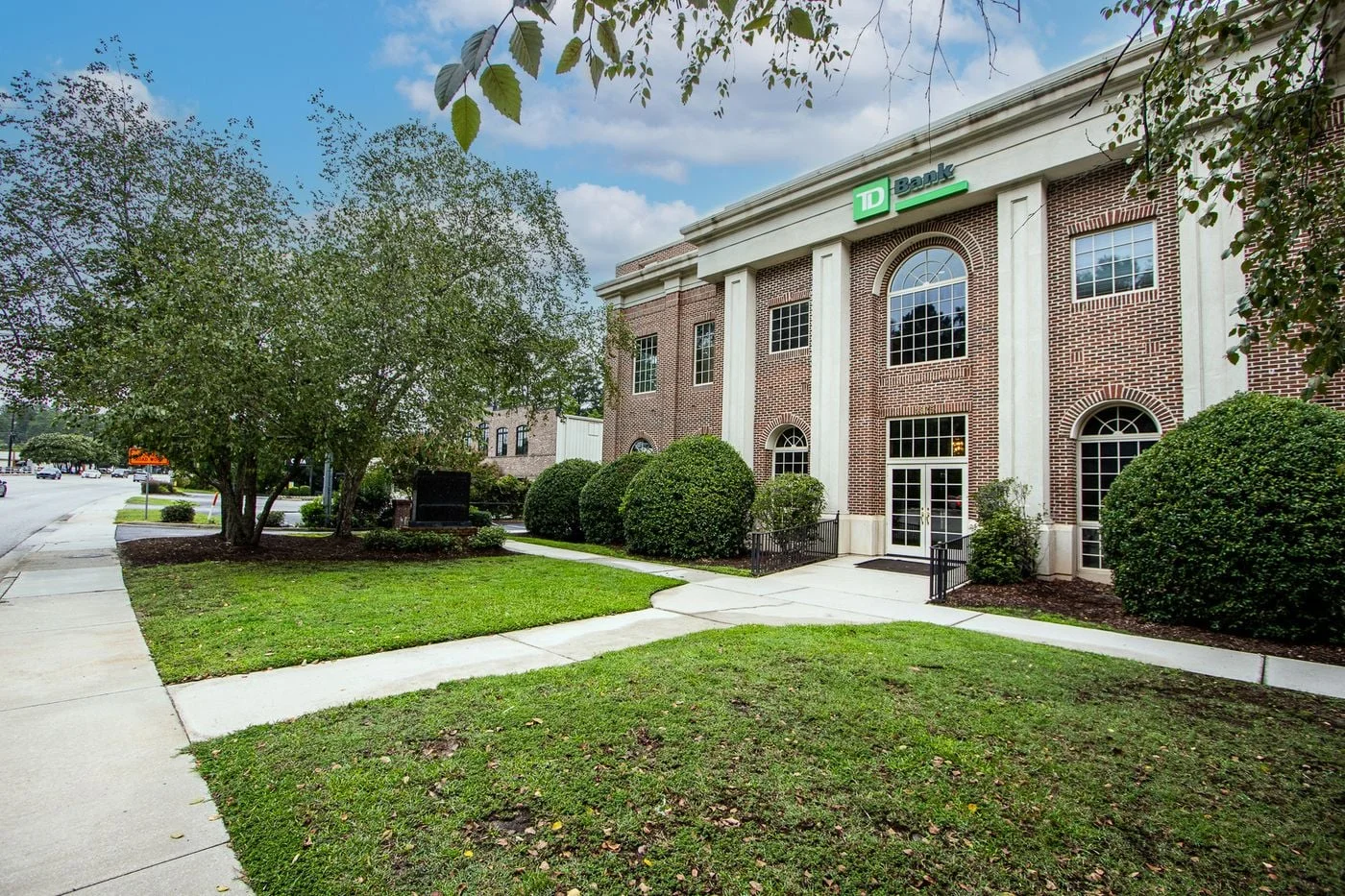 Photo 1 of 4875 Forest Drive, Columbia, SC 29206