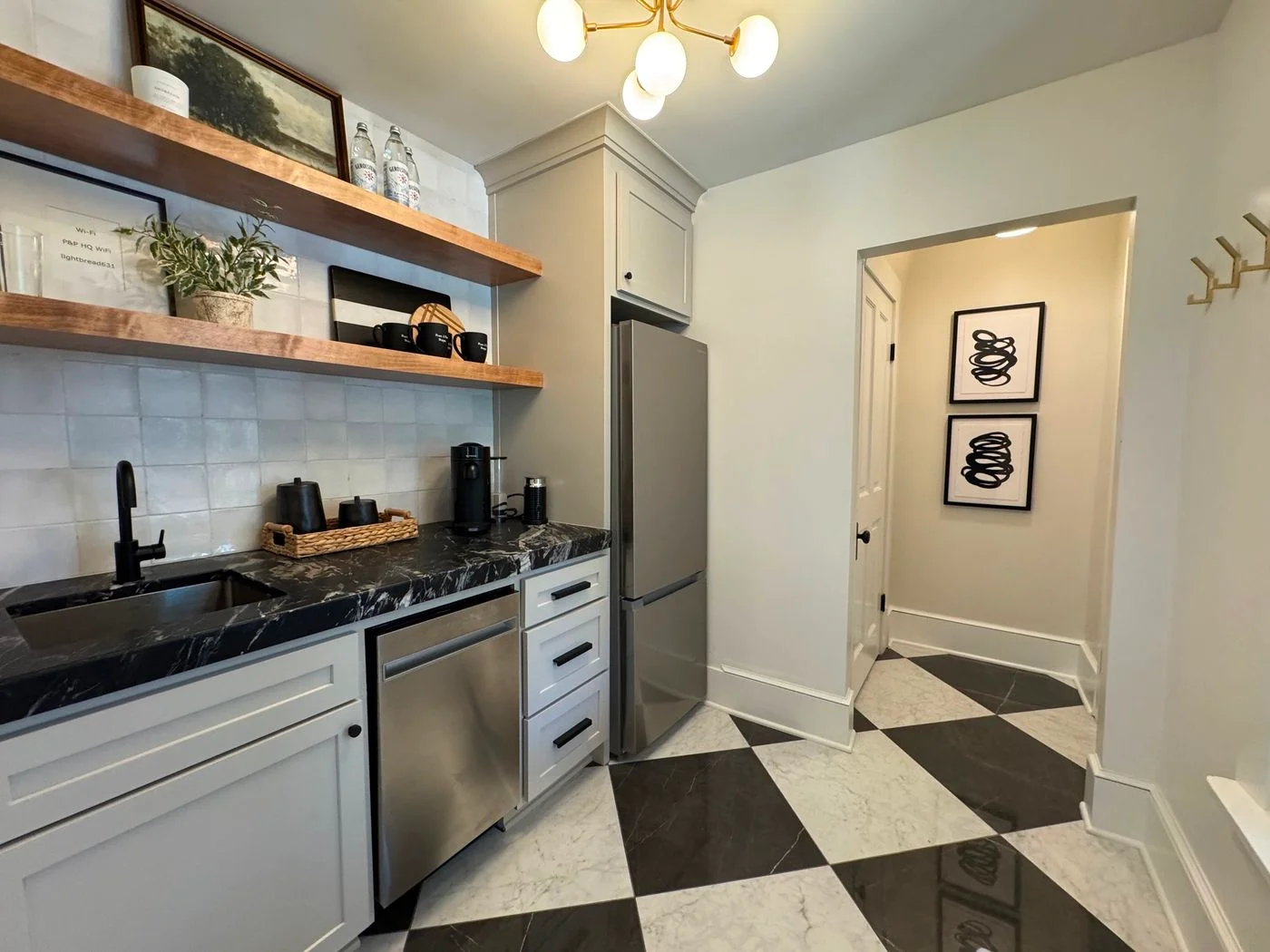 Photo 3 of 267 N Liberty St, Powell, OH 43065