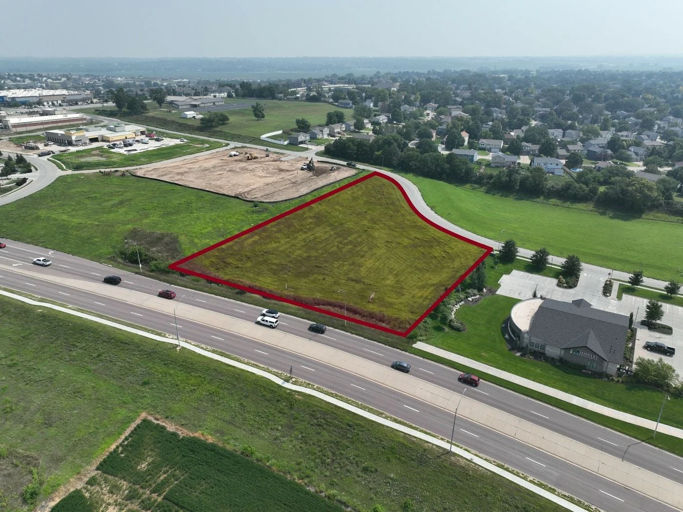 Photo 2 of 10130 S 71st St, Papillion, NE 68133