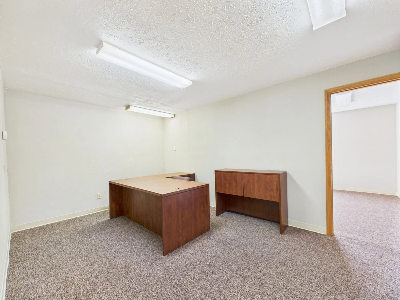 Photo 2 of 3001 S Mount Vernon St, Spokane, WA 99223