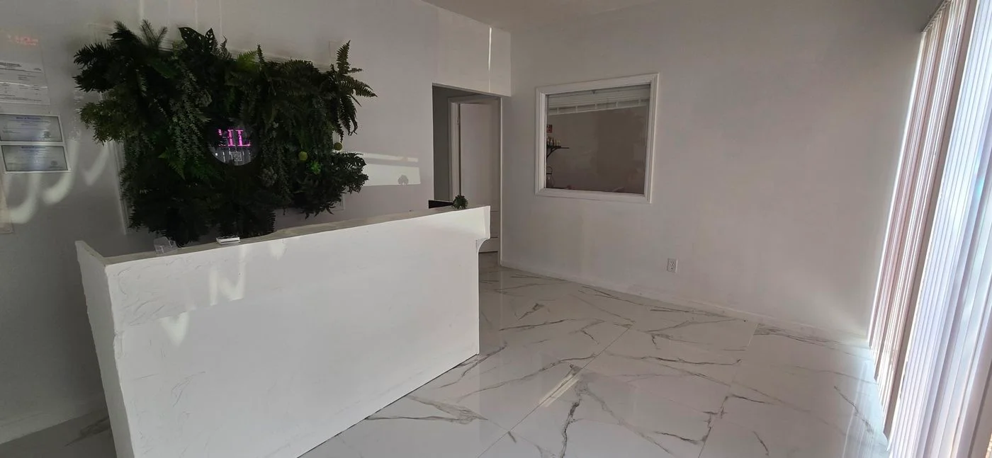 Photo 2 of 219 N Parkway, Suite 3, Jackson, TN 38305