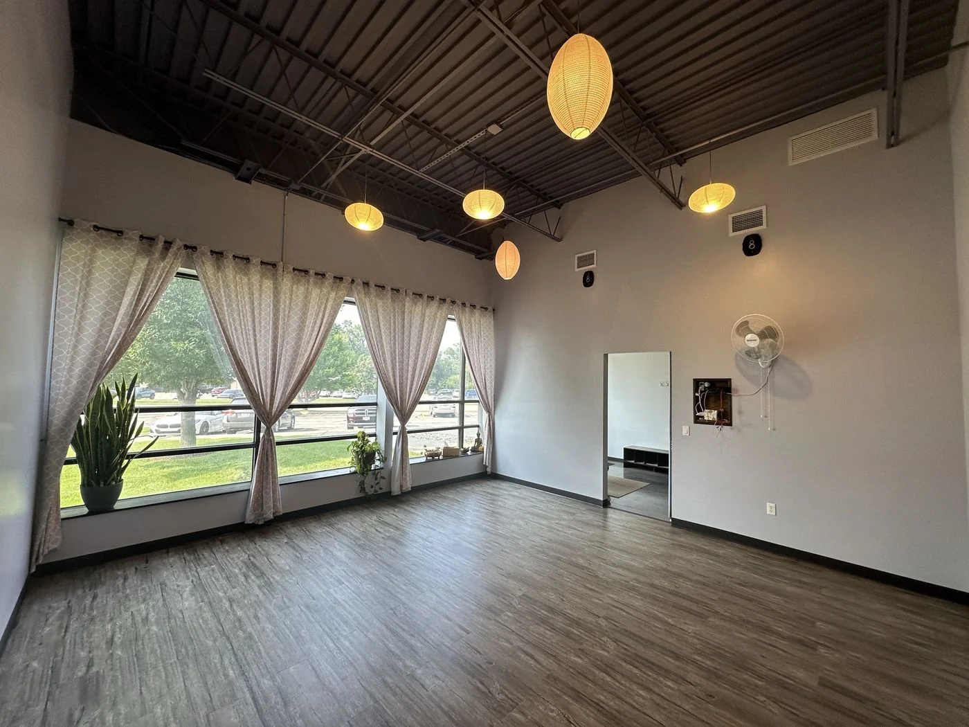 Photo 3 of 12309 West Maple Road, Omaha, NE 68164