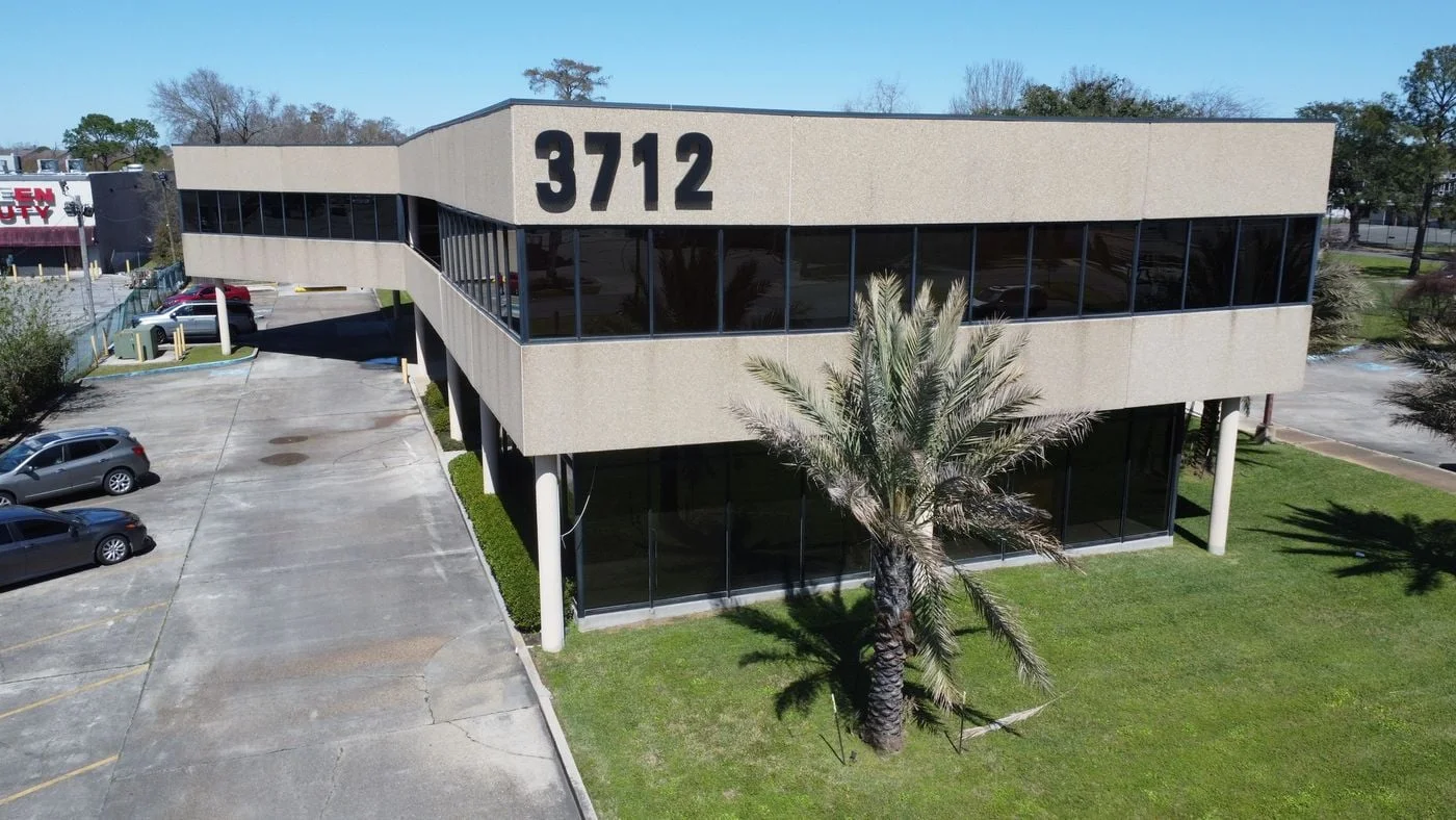 Photo 3 of 3712 Macarthur Blvd, New Orleans, LA 70114