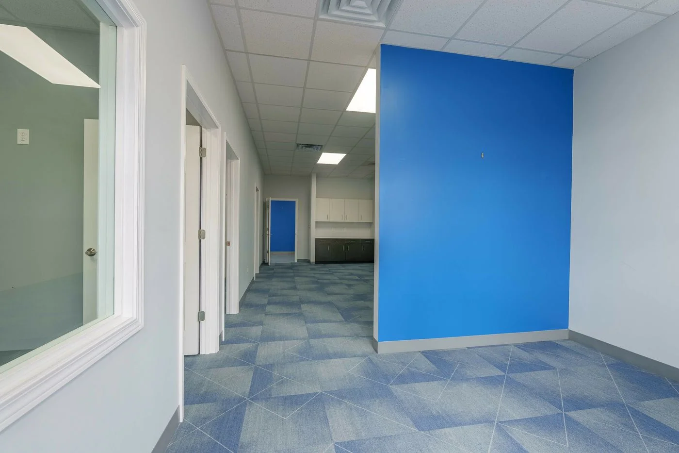 Photo 2 of 1705 Darby Dr Suite A, Florence, AL 35630