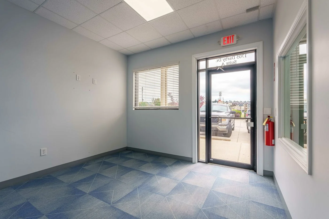 Photo 3 of 1705 Darby Dr Suite A, Florence, AL 35630