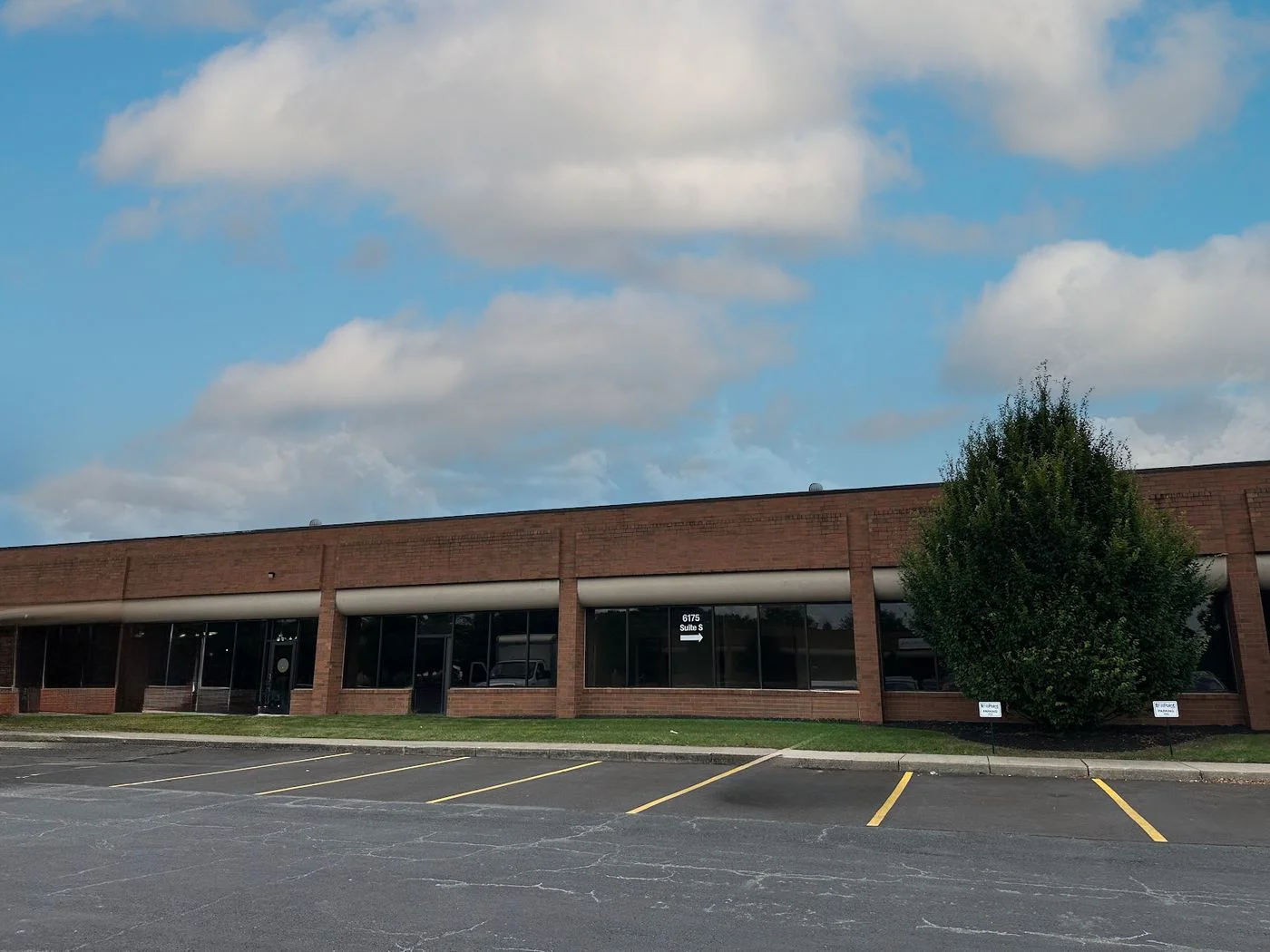 Photo-1 of 6175 Shamrock Ct, Dublin, OH 43016