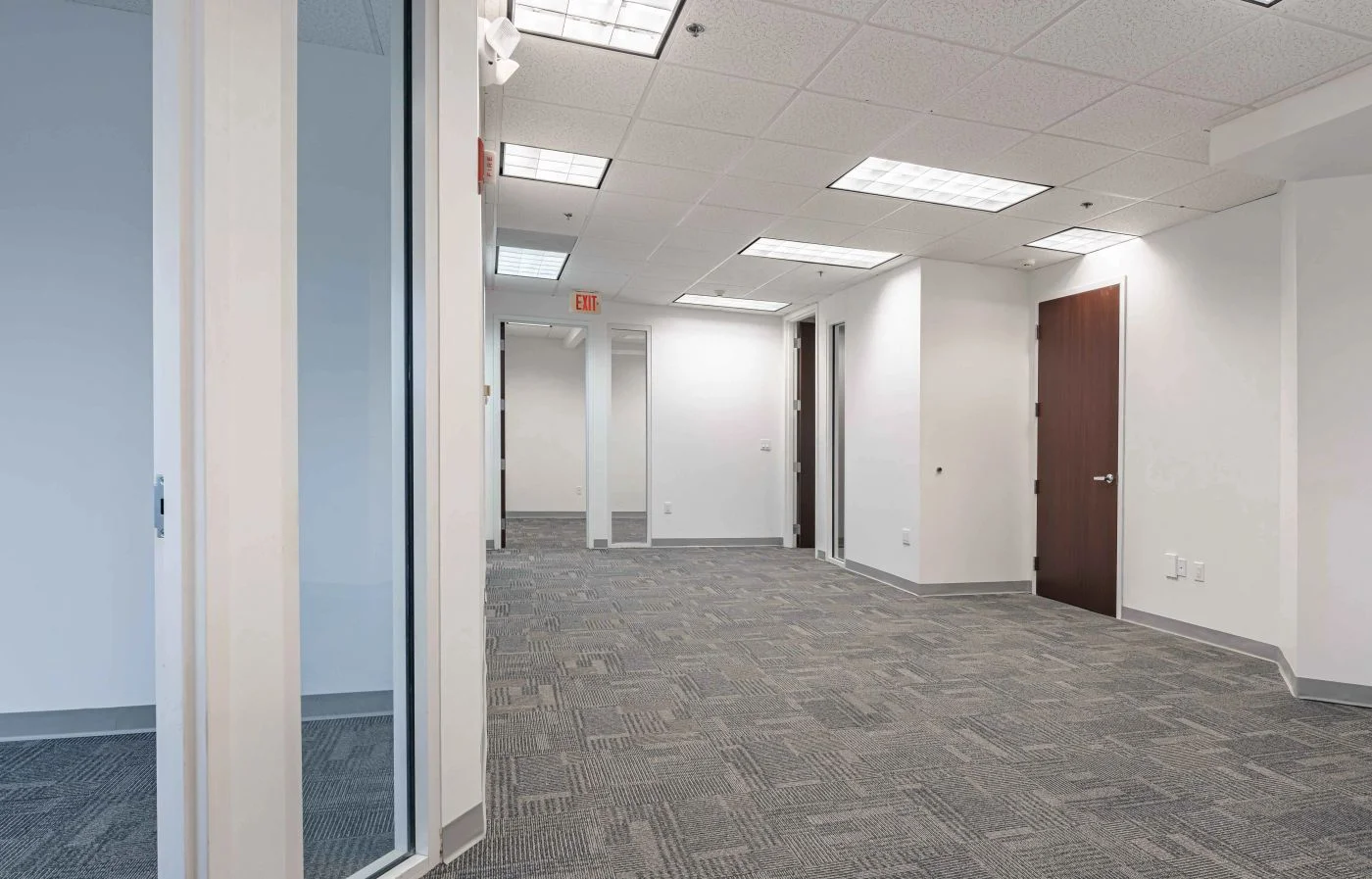 Photo 2 of 2101 W Commercial Blvd, Fort Lauderdale, FL 33309