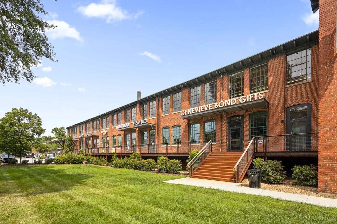 Photo 1 of 205 Manufacturers Road, Chattanooga, TN 37405