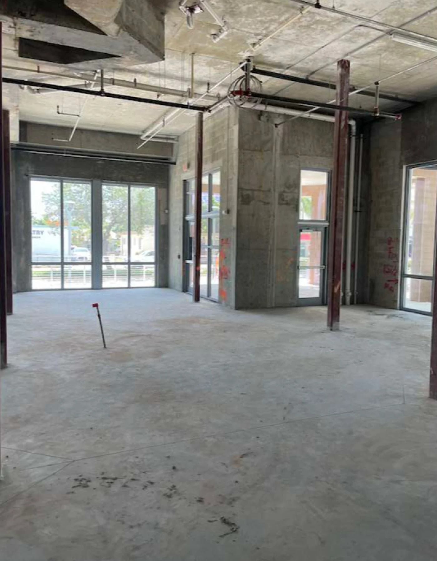 Photo 2 of 401 North Federal Highway, Hallandale Beach , FL 33009