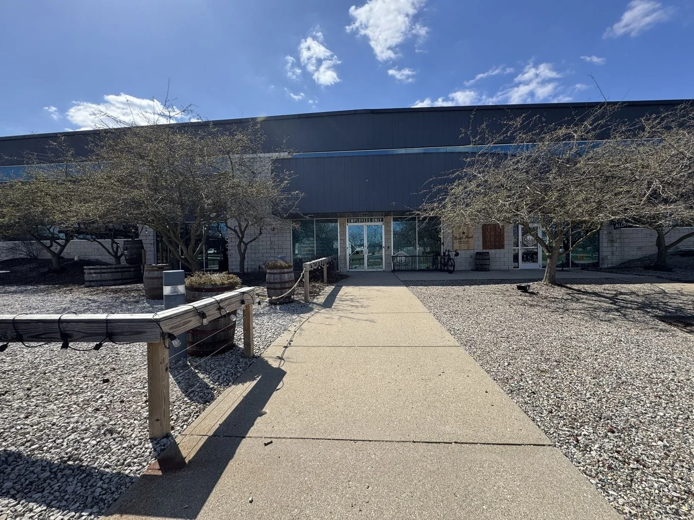 Photo 2 of 2319 Bishop Cir E, Dexter, MI 48130