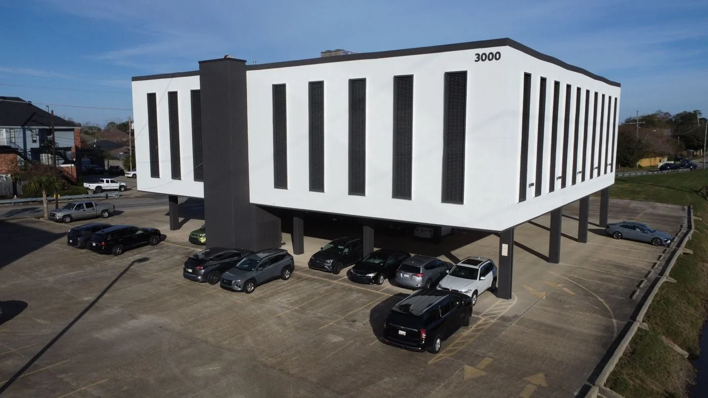 Photo 1 of 3000 West Esplanade Avenue, Metairie, LA 70002