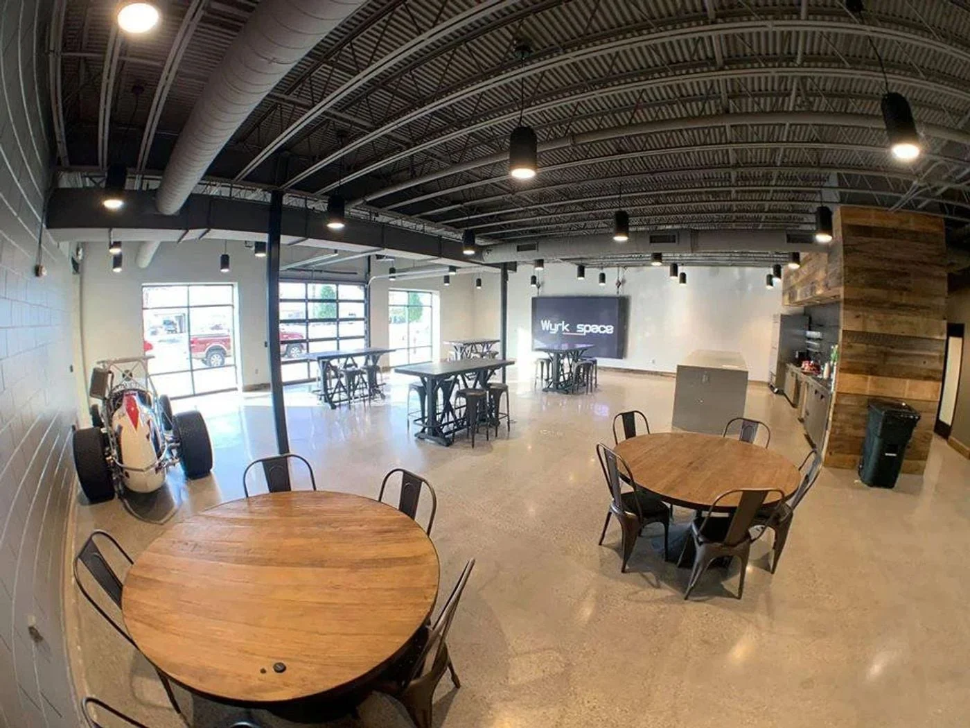 Photo 3 of 4910 W 16th St, Indianapolis, IN 46224