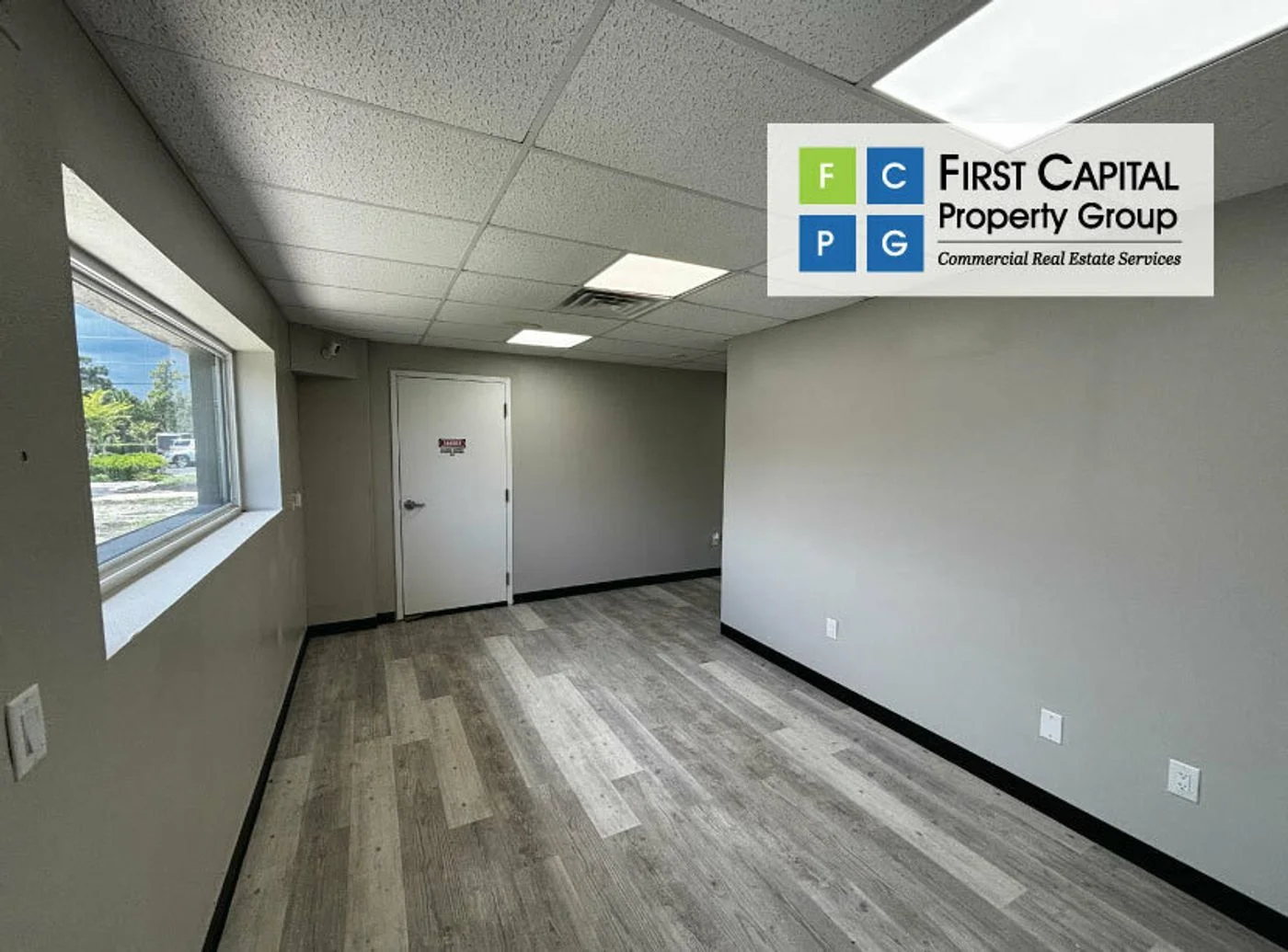 Photo 3 of 909 S Charles Richard Beall Blvd, Debary, FL 32713