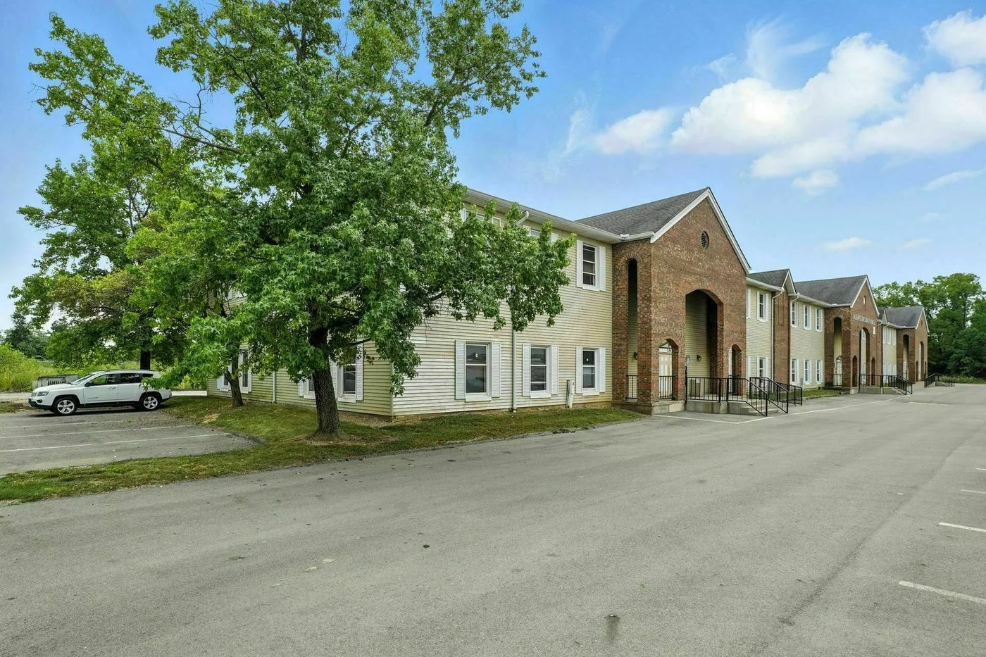 Photo 1 of 2244 South Hamilton Road, 101 & 103, Columbus, OH 43232