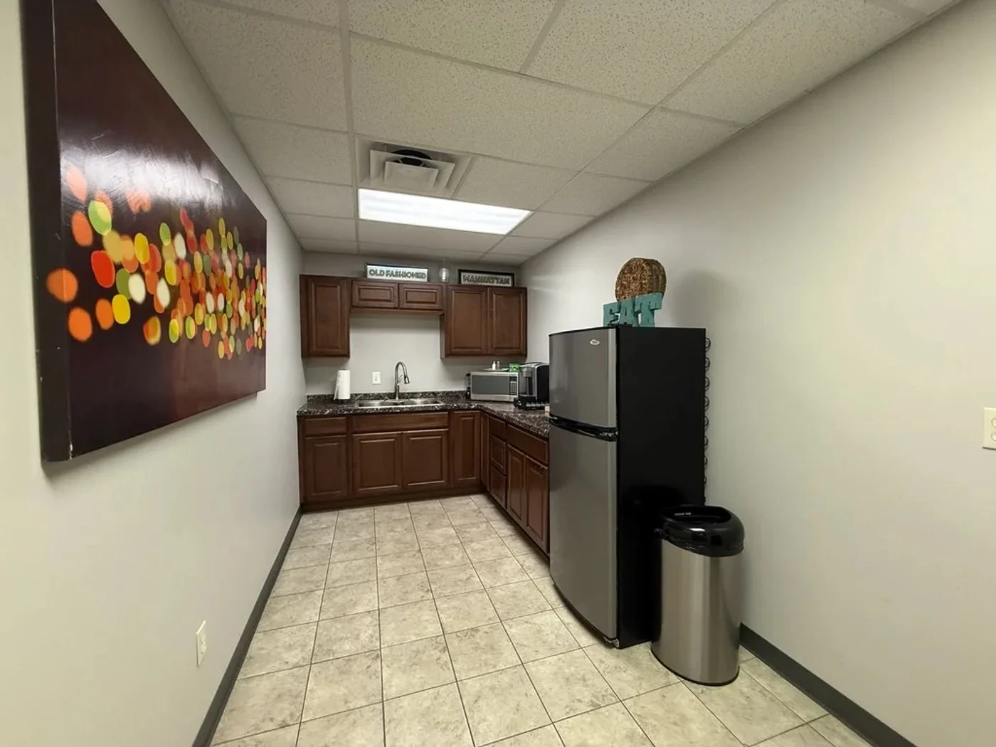 Photo-2 of 9401 Reeds Rd, Overland Park, KS 66207