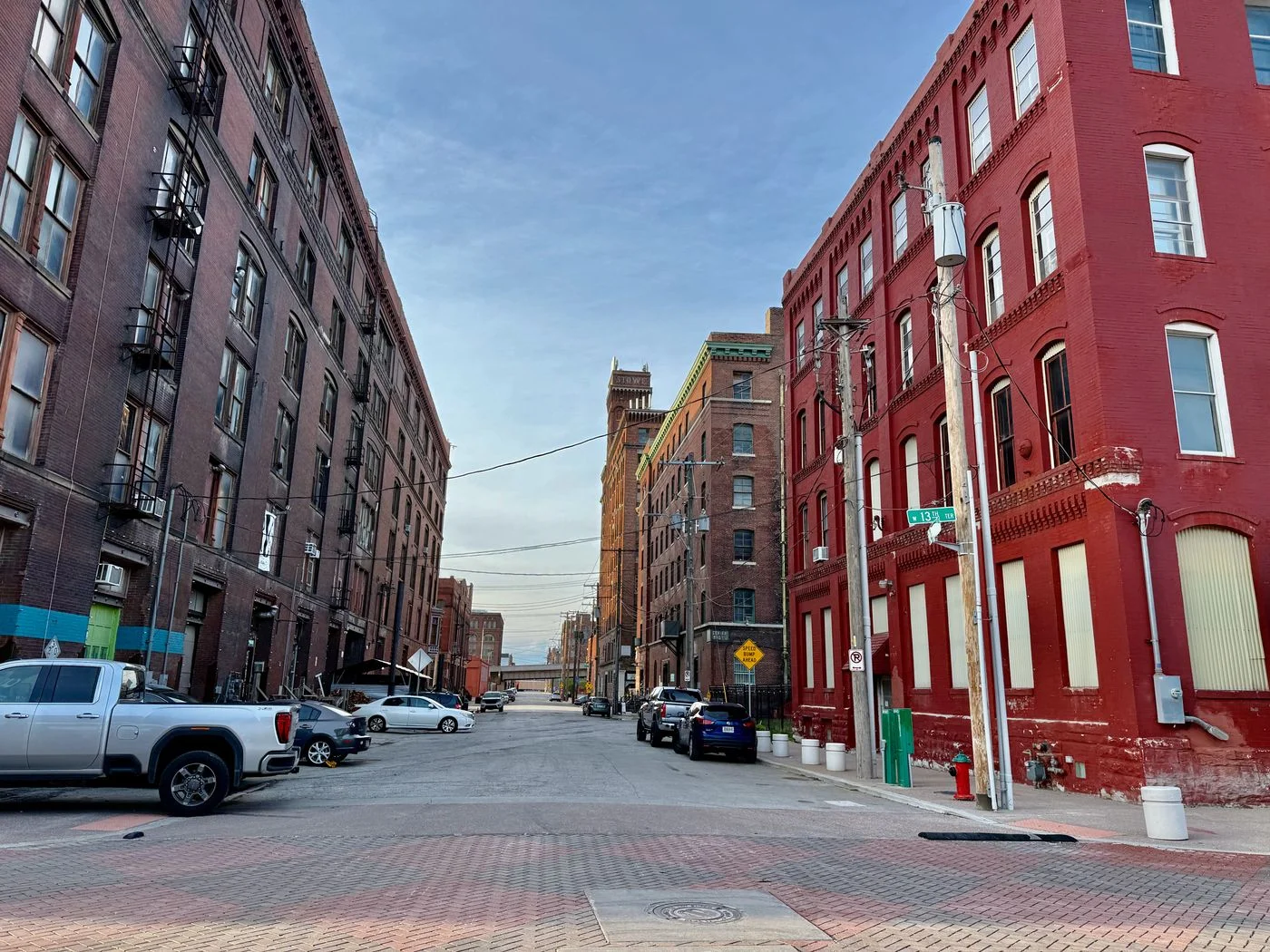 Photo 3 of 1317 w 13th terrace, Kansas City, MO 64102