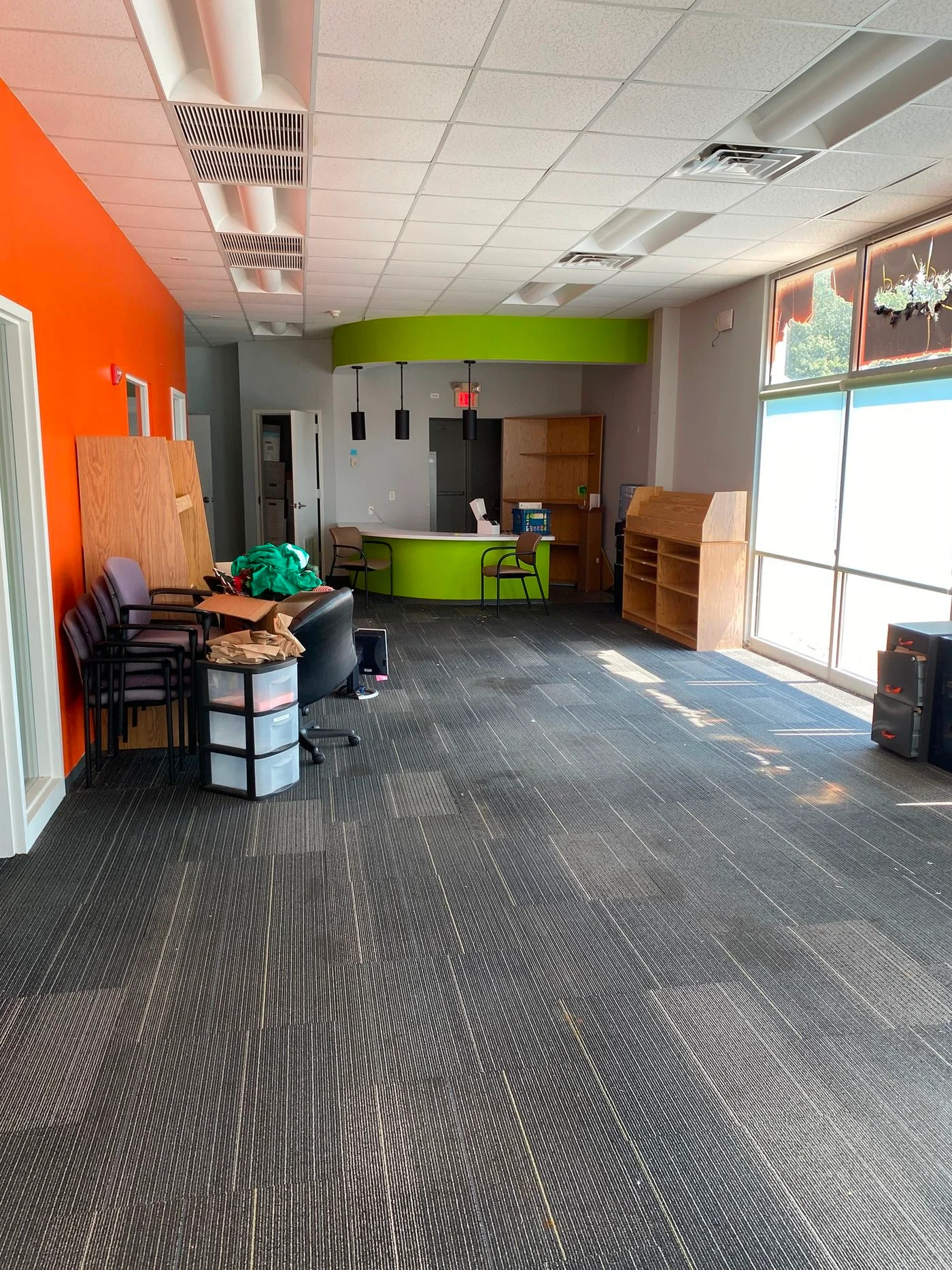 Photo 2 of 240 North Broadway, Salem, NH 03079