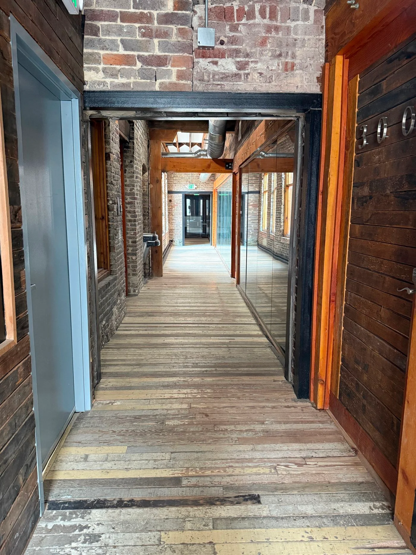 Photo 3 of 212 20th St N, Birmingham, AL 35203