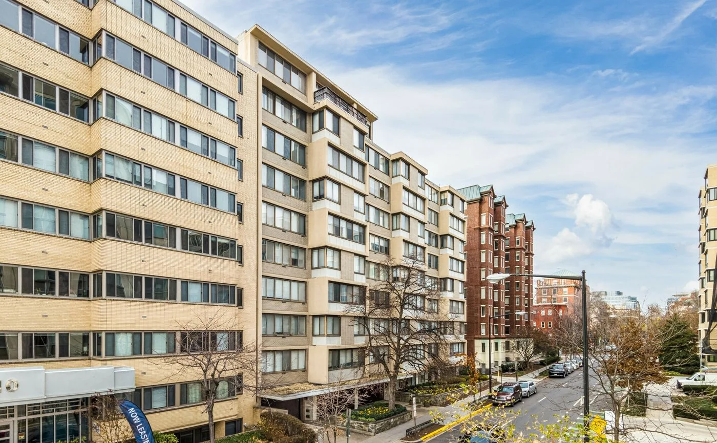 Photo 2 of 522 21st Street Northwest, Suite 101, Washington, DC 20006