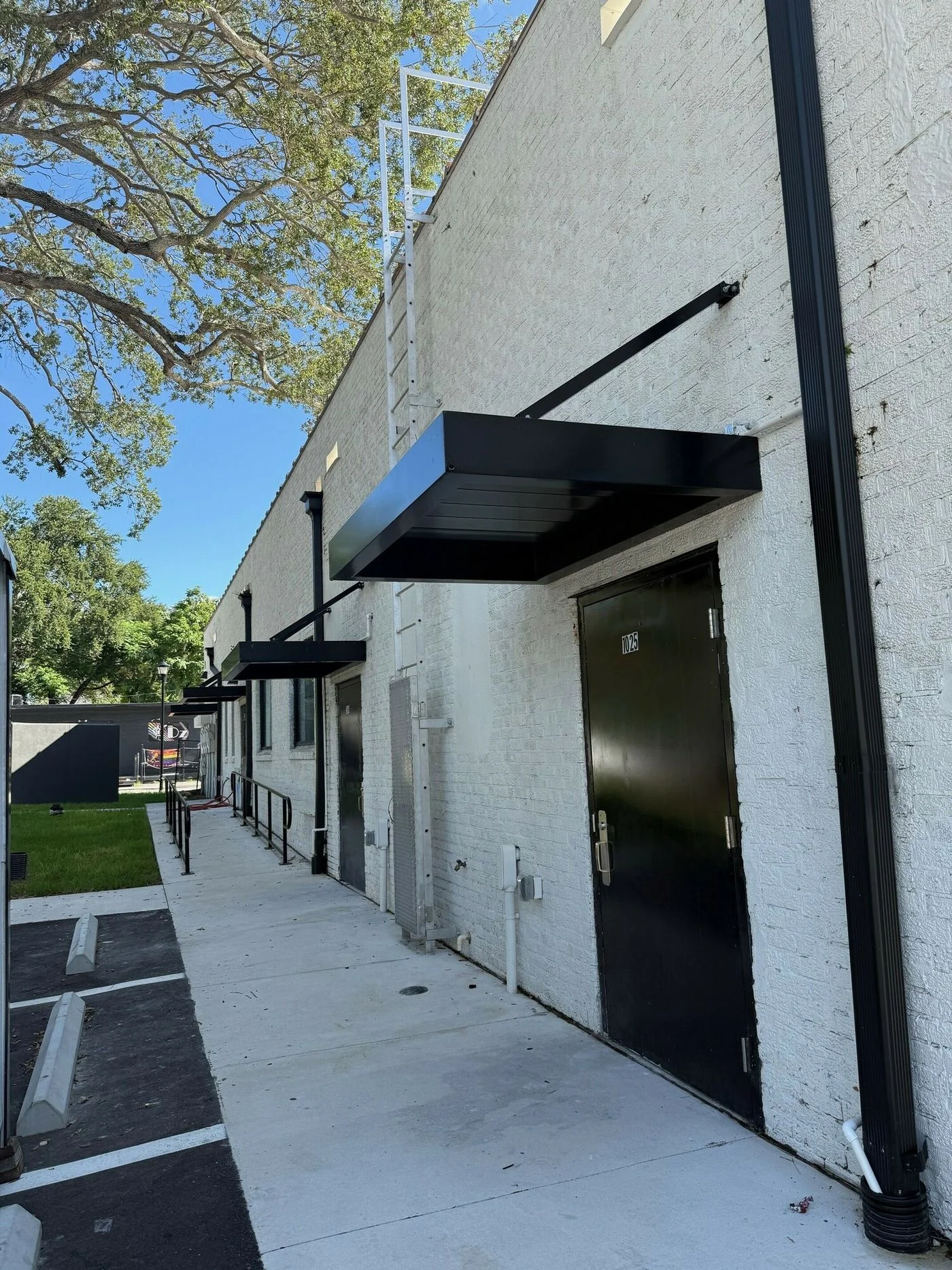 Photo 3 of 1502 North Nebraska Avenue, Tampa, FL 33602