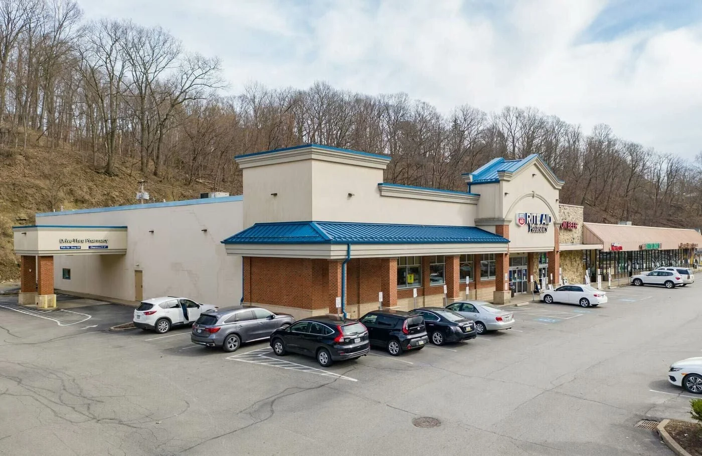 Photo 1 of 4768 Mcknight Rd , Pittsburgh, PA 15237