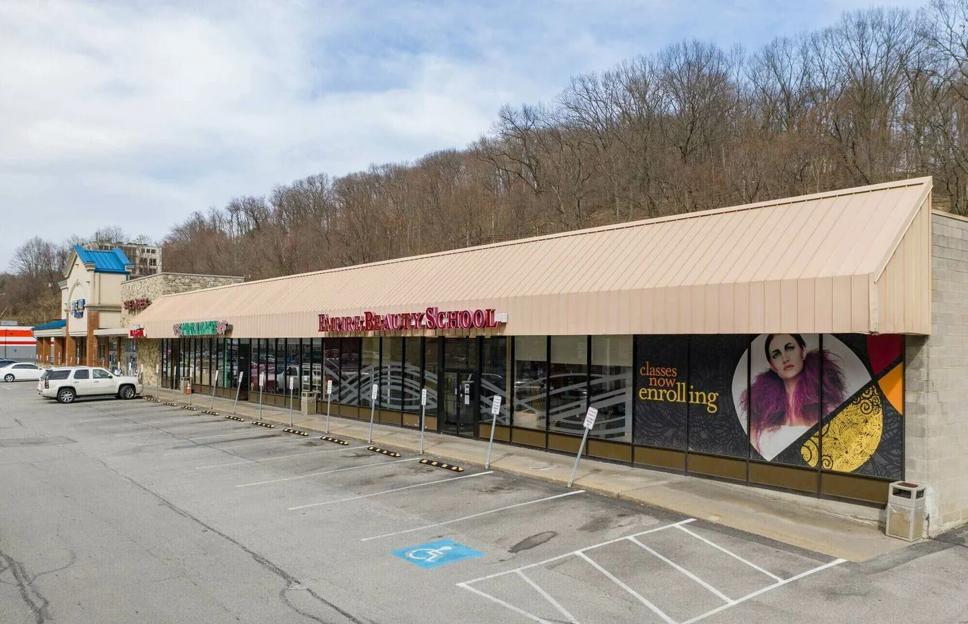 Photo 3 of 4768 Mcknight Rd , Pittsburgh, PA 15237