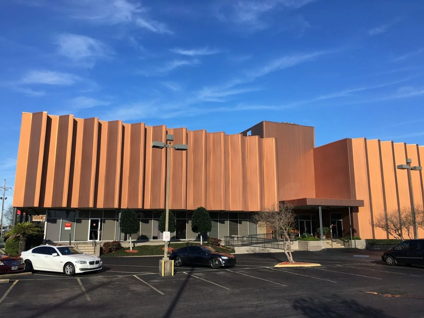 Photo 2 of 4141 Veterans Boulevard, Metairie, LA 70002