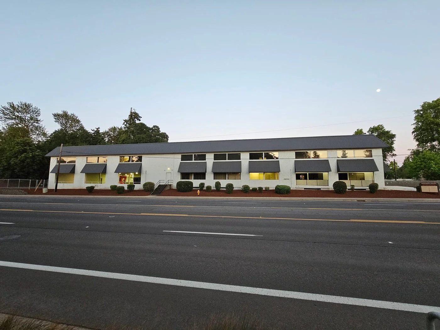 Photo 3 of 3850 Portland Road NE, Salem, OR 97301