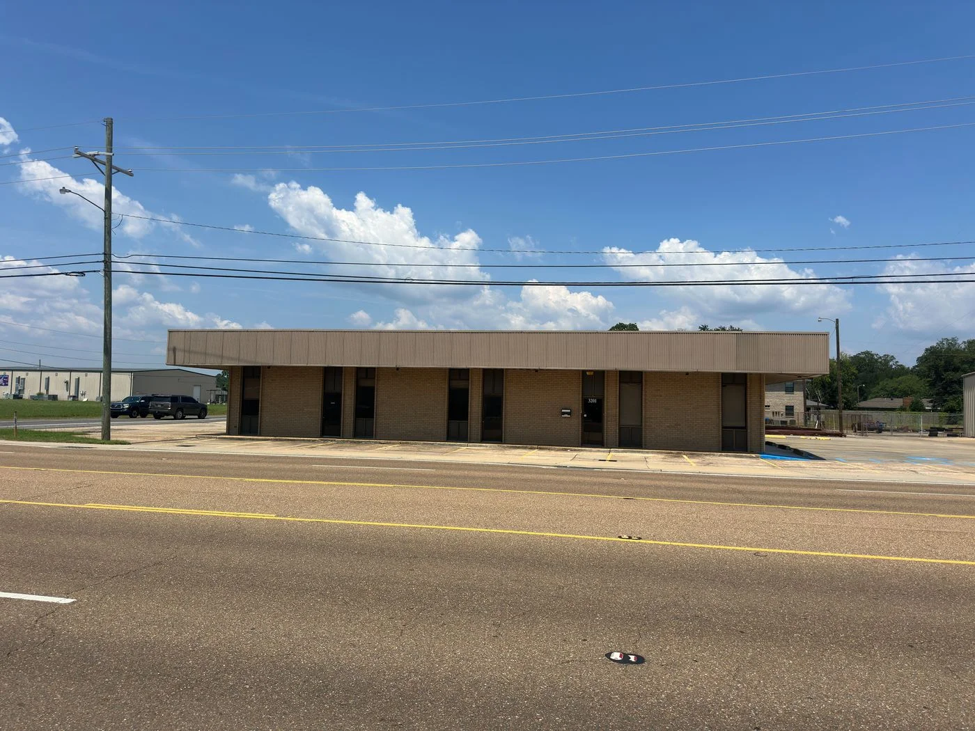 Photo-1 of 3201 Armand Connector, Monroe, LA 71201