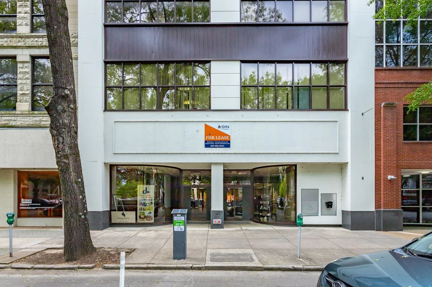 Photo 1 of 817 Broad Street, Chattanooga, TN 37402