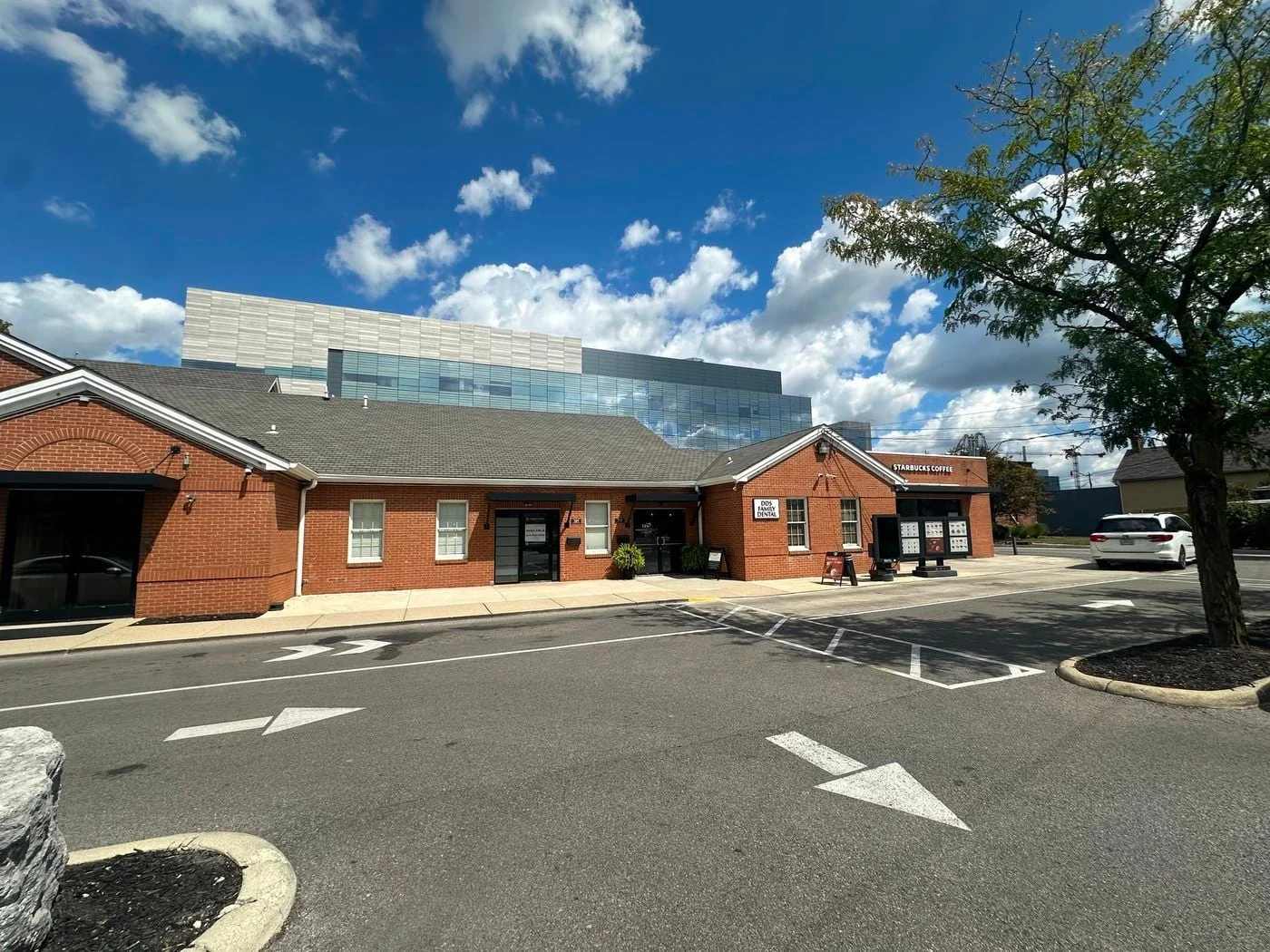 Photo 1 of 395 East Livingston Avenue, Columbus, OH 43215