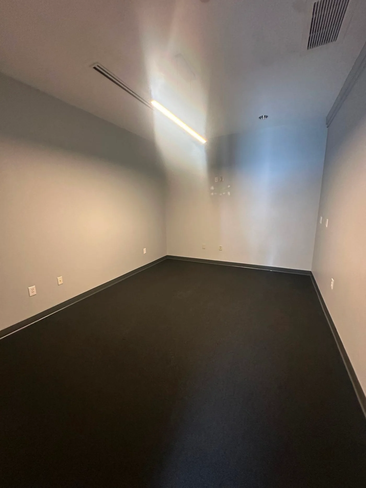 Photo 2 of 395 East Livingston Avenue, Columbus, OH 43215