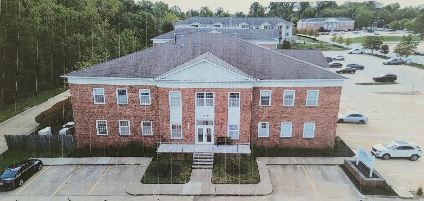 Photo 3 of 35000 Chardon Rd, Willoughby, OH 44094