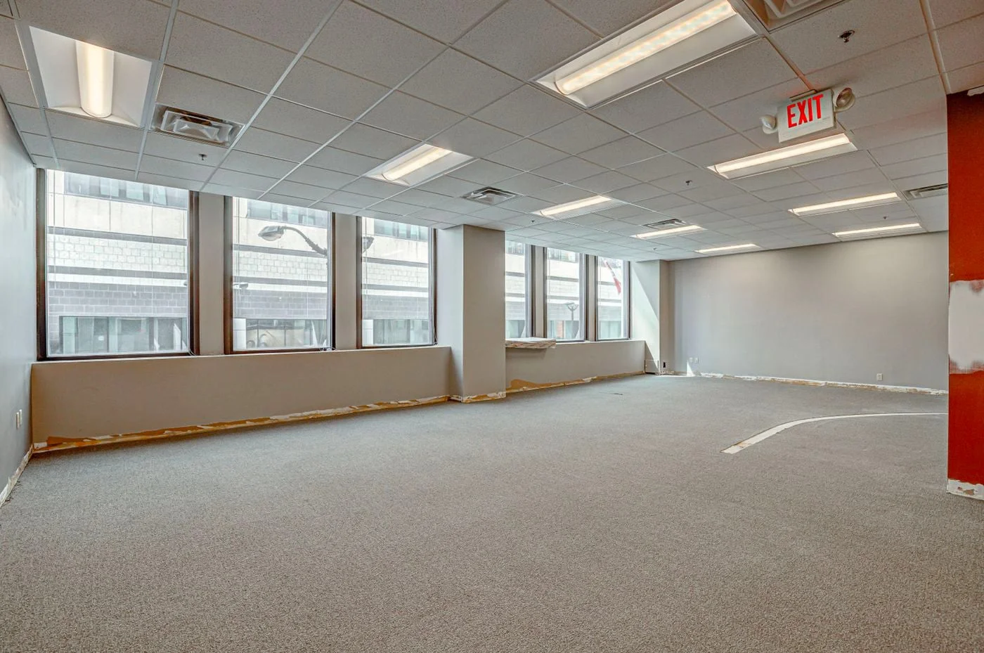 Photo 2 of 35 E 7th Street, Cincinnati, OH 45202