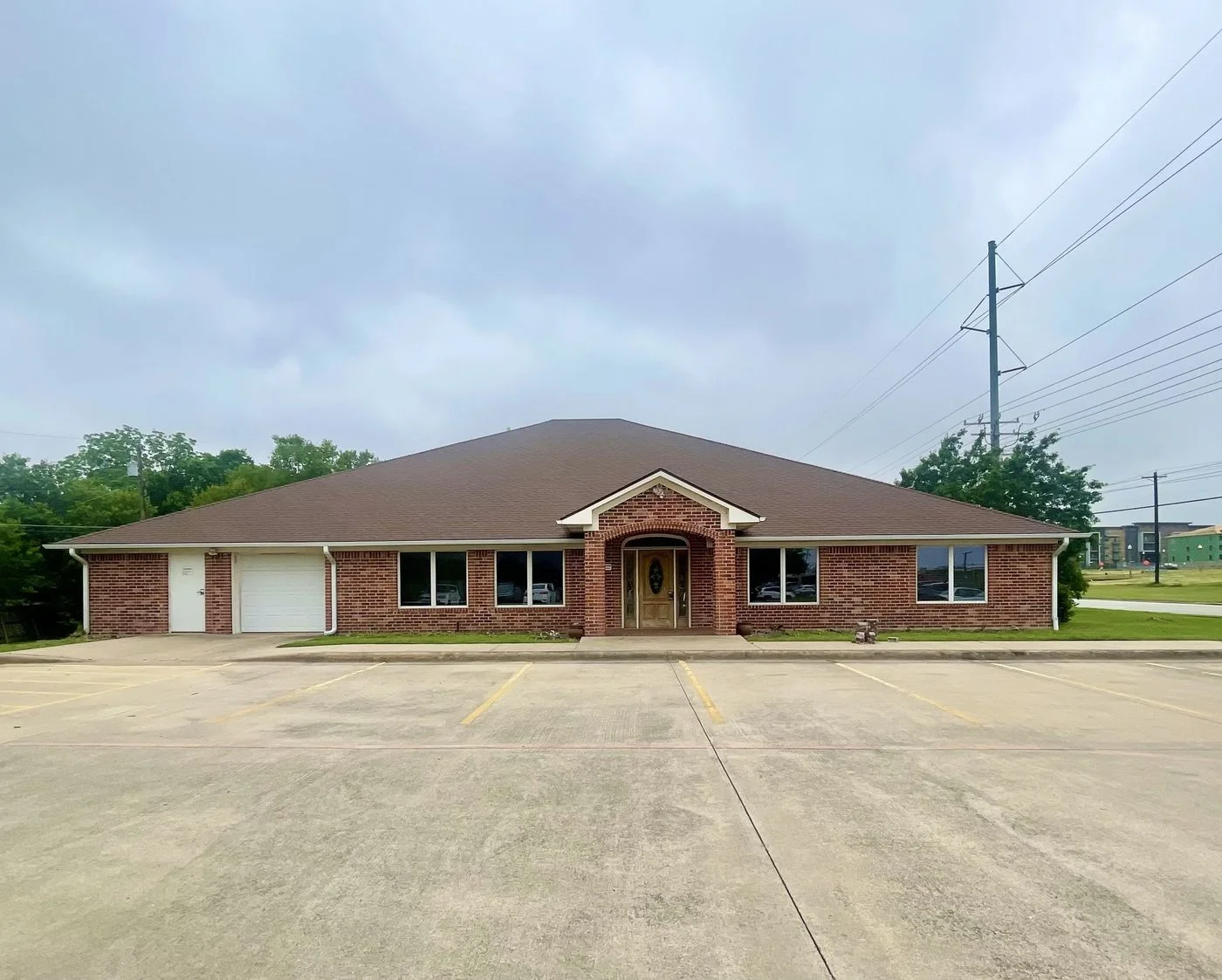 Photo-1 of 1156 N Bonnie Brae St, Denton, TX 76201