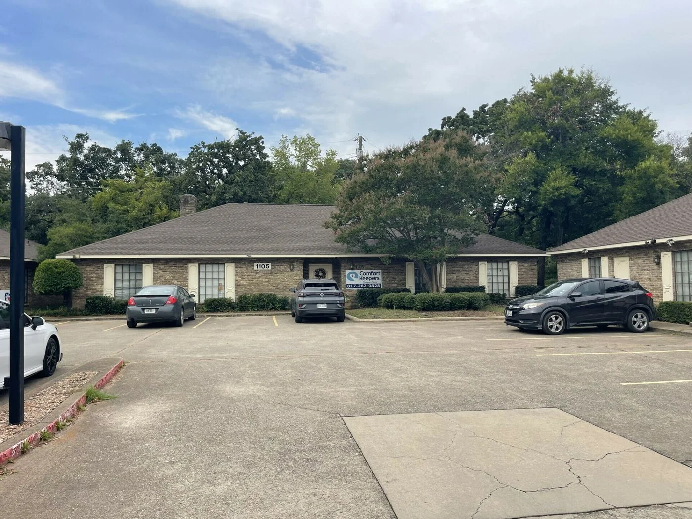 Photo-1 of 1105 Arwine Ct, Euless, TX 76040