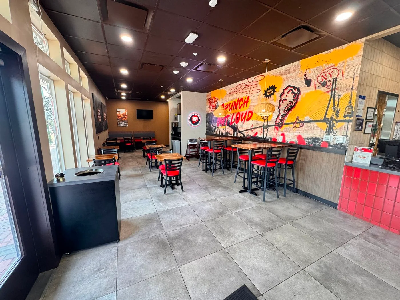 Photo 3 of 300 East Front Street, Arlington, TX 76011