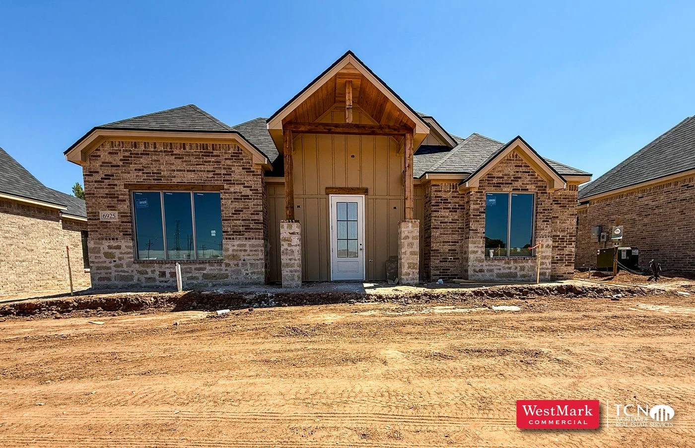 Photo 1 of 6925 82nd Street, Lubbock, TX 79424