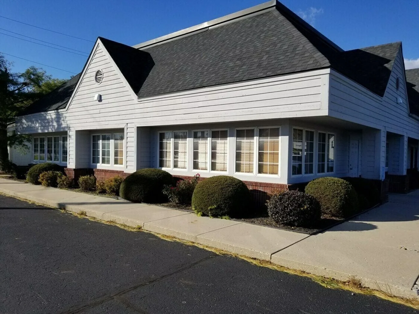 Photo 1 of 1320 East 53rd Street, Anderson, IN 46013