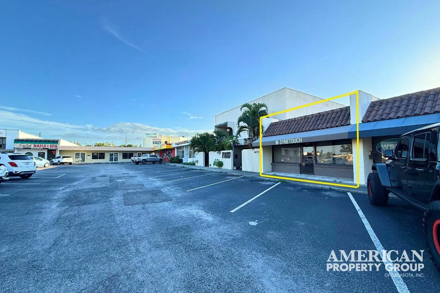 Photo 3 of 3675 Webber St, Sarasota, FL 34232