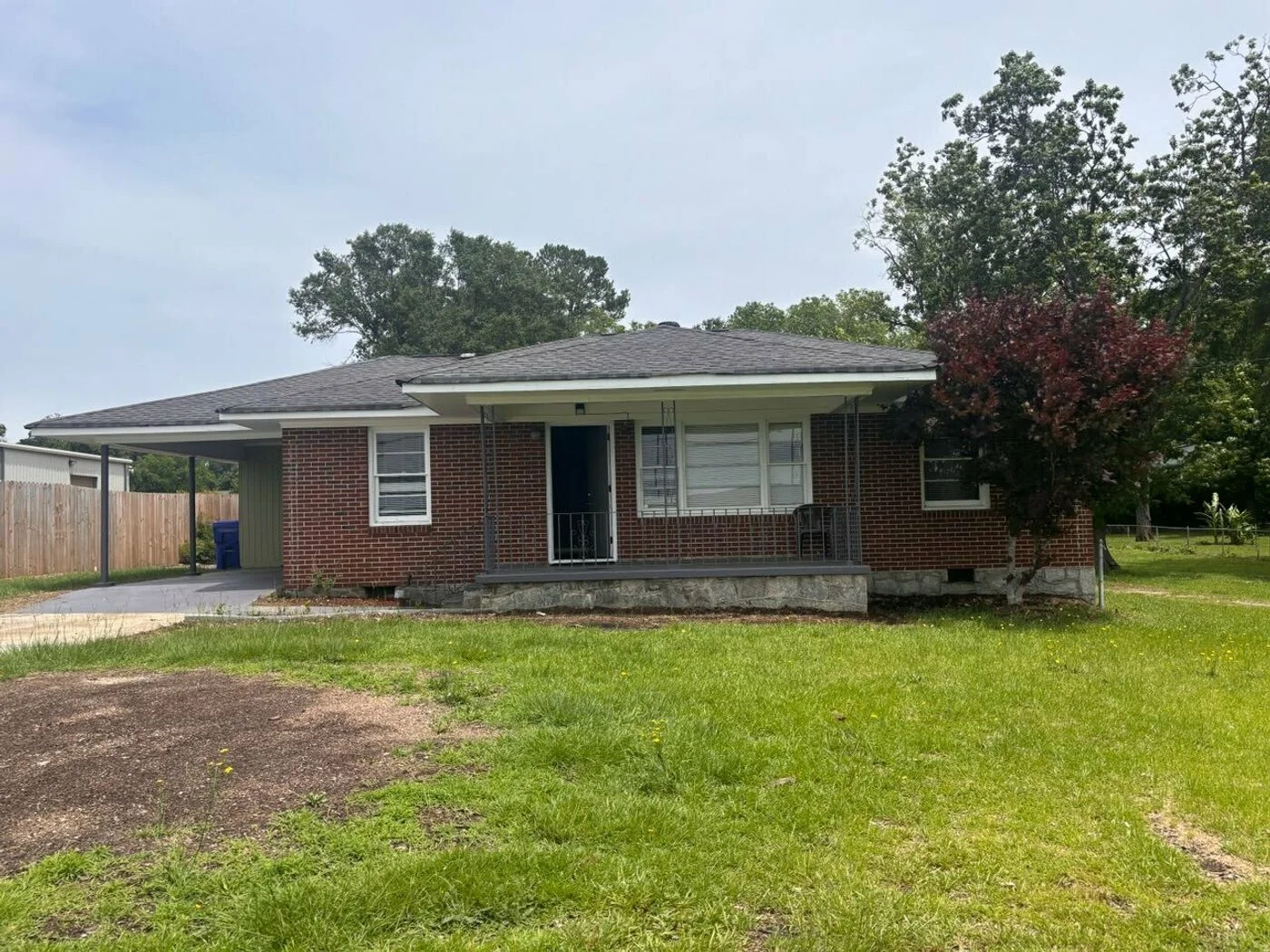 Photo 2 of 1034 Fairground St SE, Conyers, GA 30012