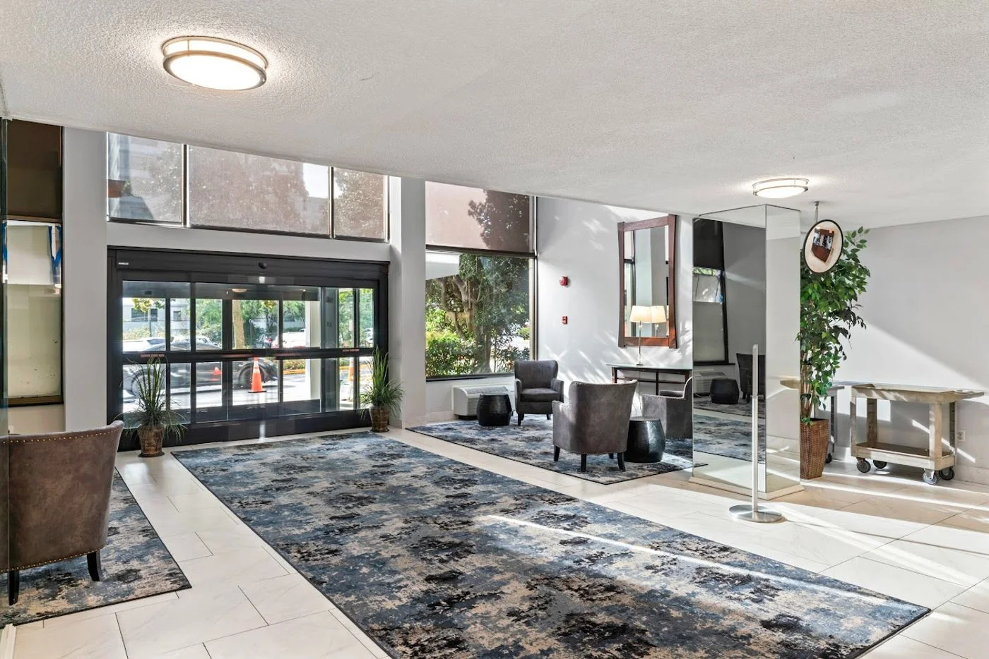 Photo 3 of 2059 Huntington Ave # P108, Alexandria, VA 22303