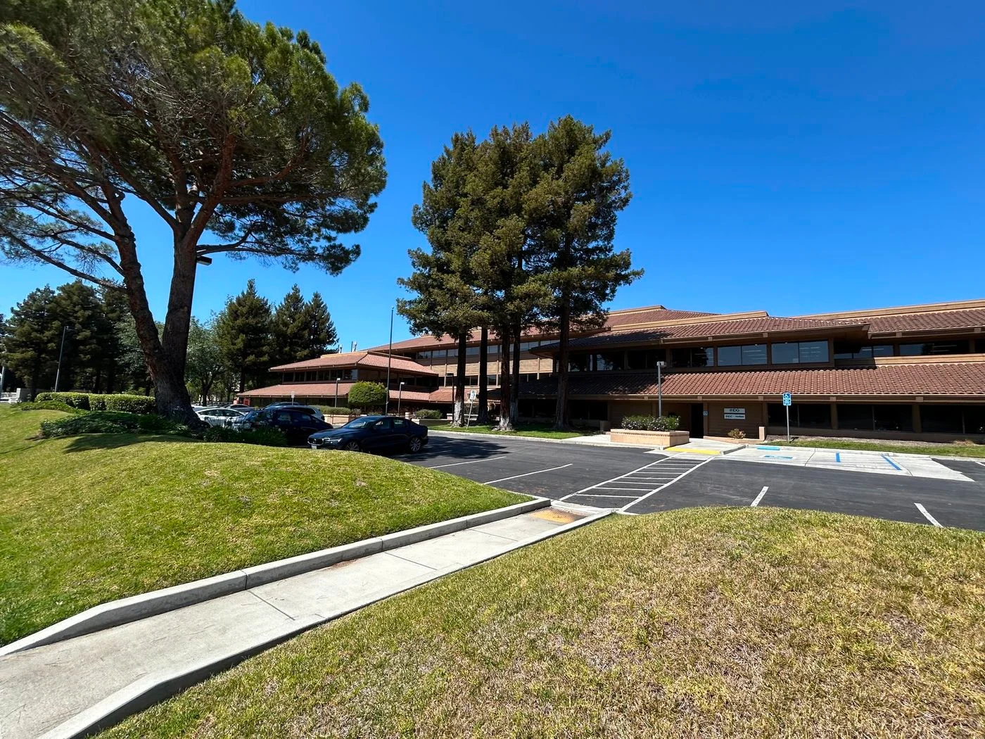 Photo 2 of 2290 North 1st Street, San Jose, CA 95131