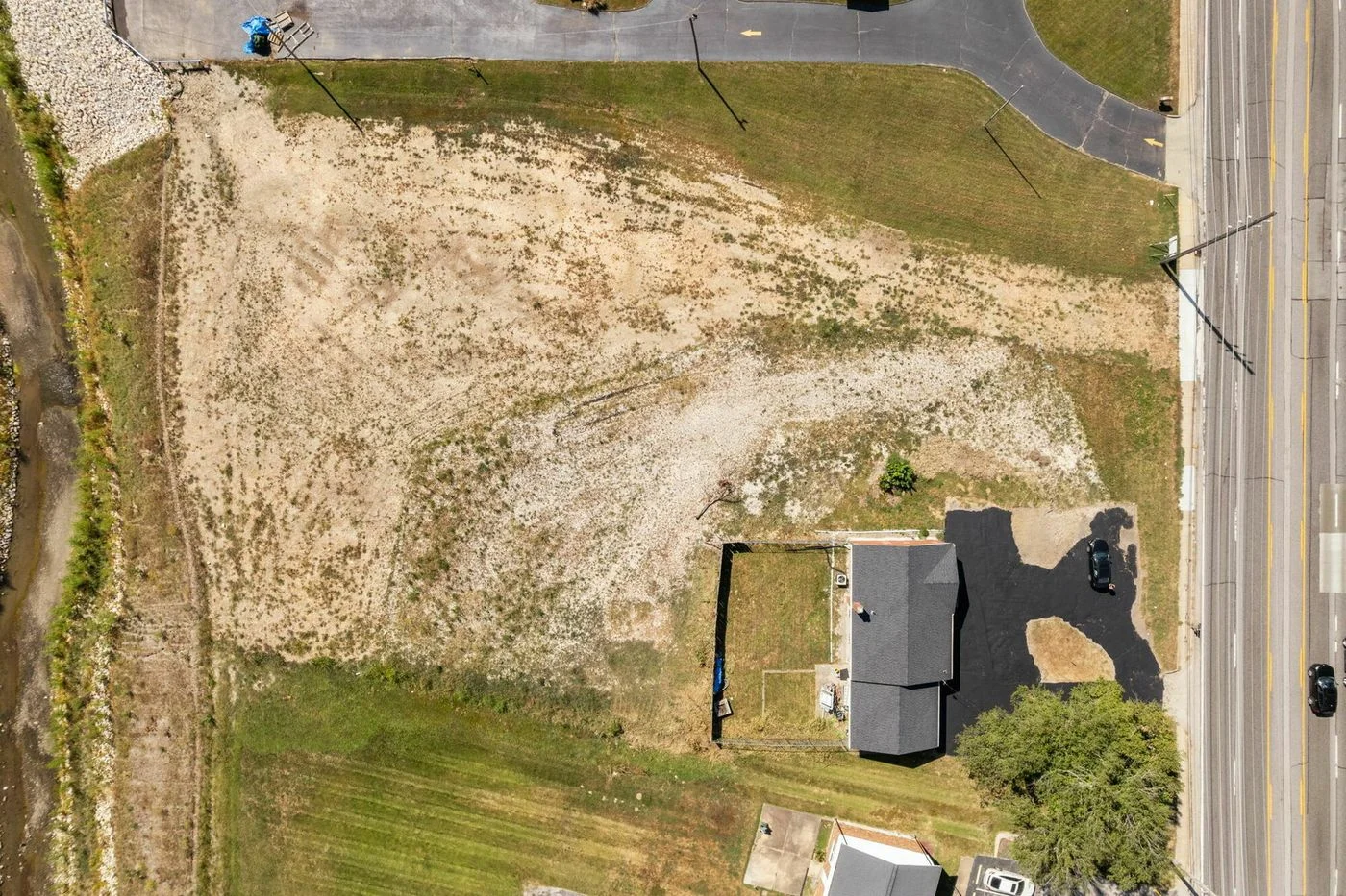 Photo-3 of 10236 Halls Ferry Road, St. Louis, MO 63136